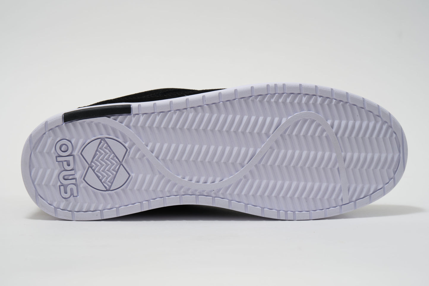 Standard Low - Cup - Black / White